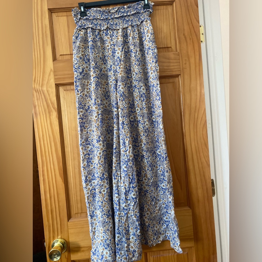 Patrons of Peace Blue Floral Wide Leg Pants Boho Smocked Waist Size L - Picture 7 of 9